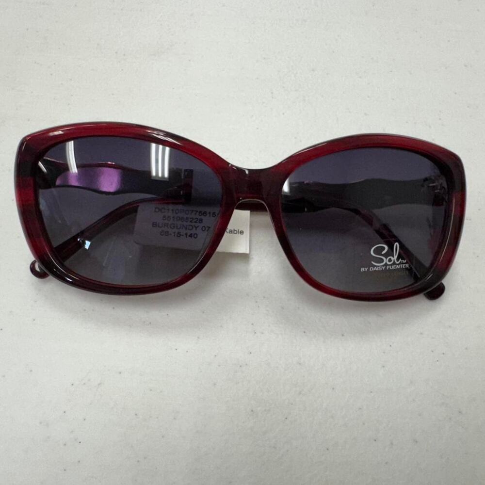Sol by daisy fuentes burgundy